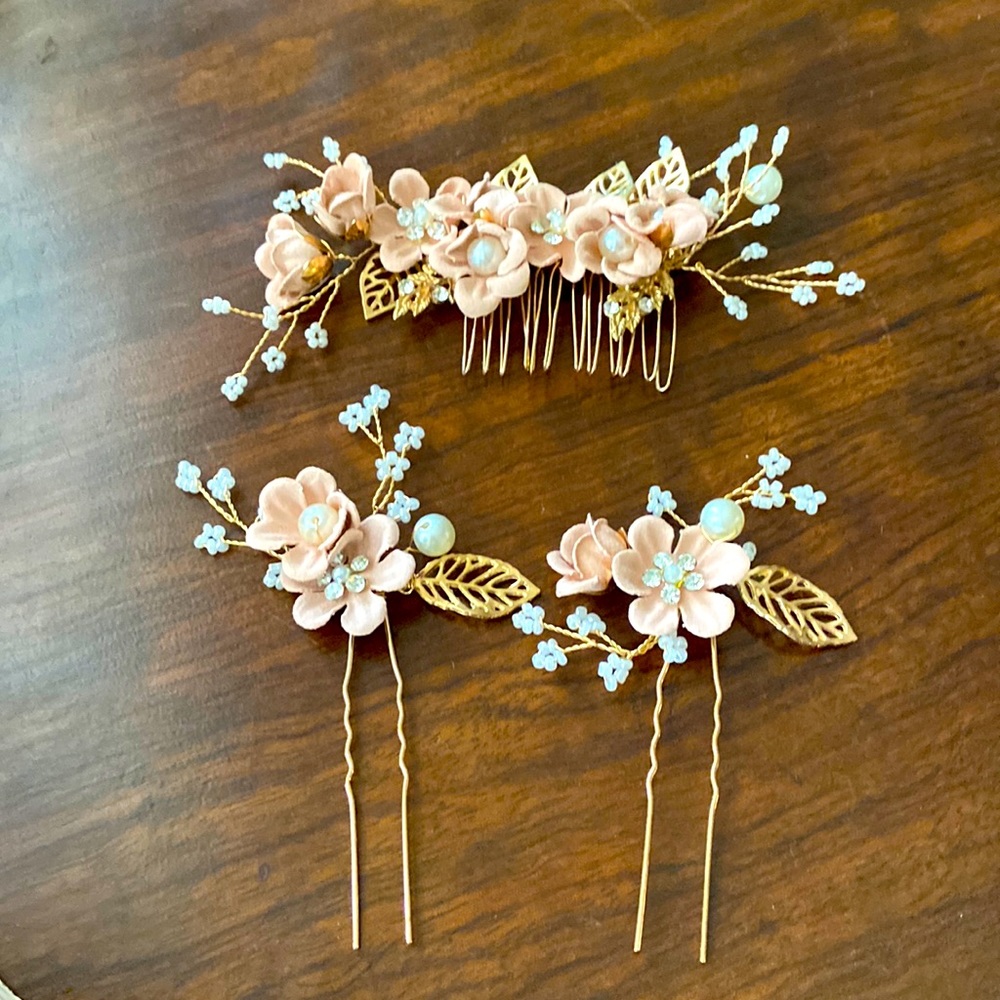 Wedding Hairpieces Floral Pink Rose and Beaded Rose Gold hair pins